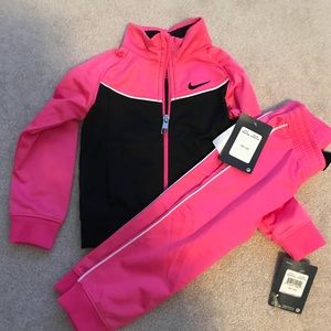 Toddler girl NIKE warm up set